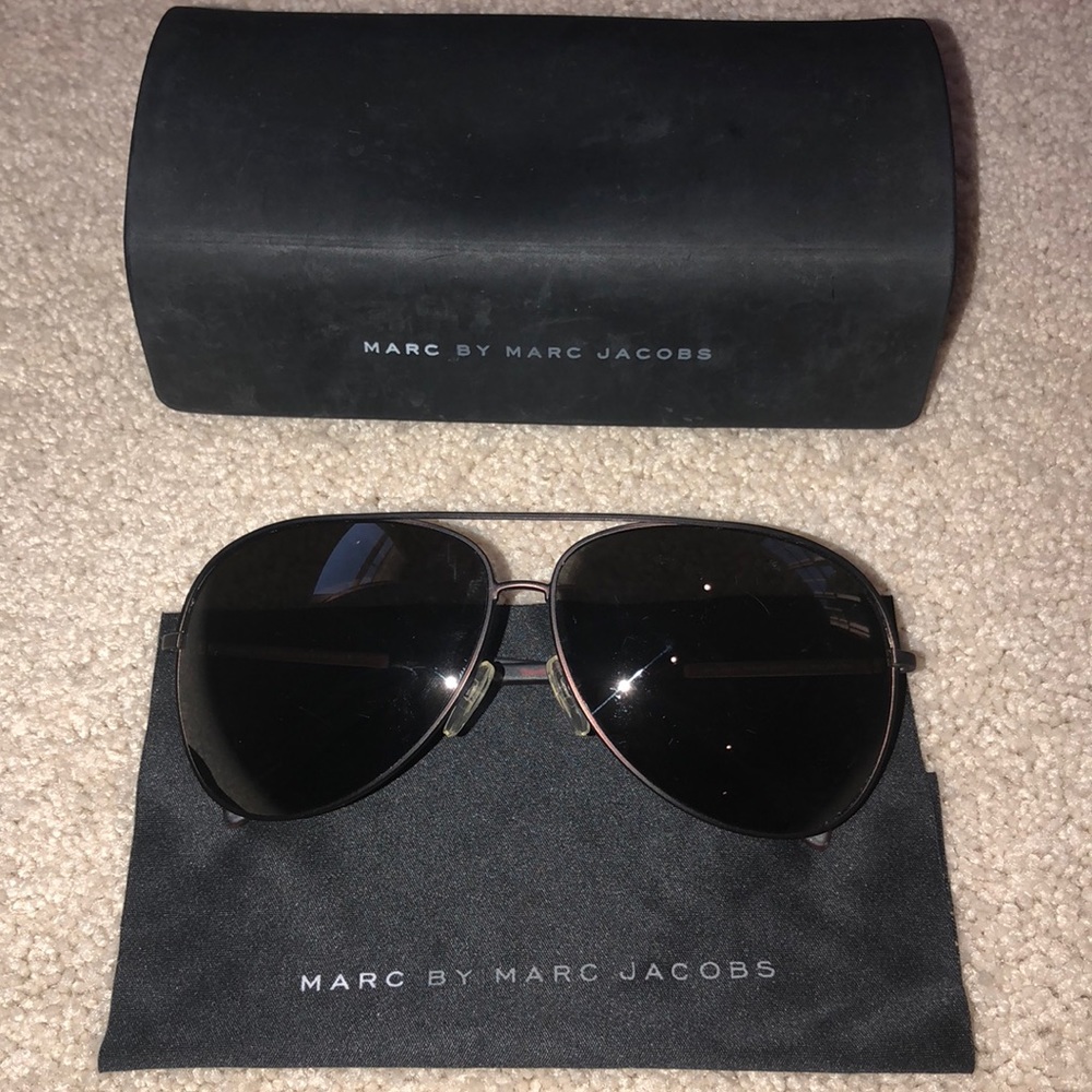 Marc by Marc Jacobs aviators polarized
